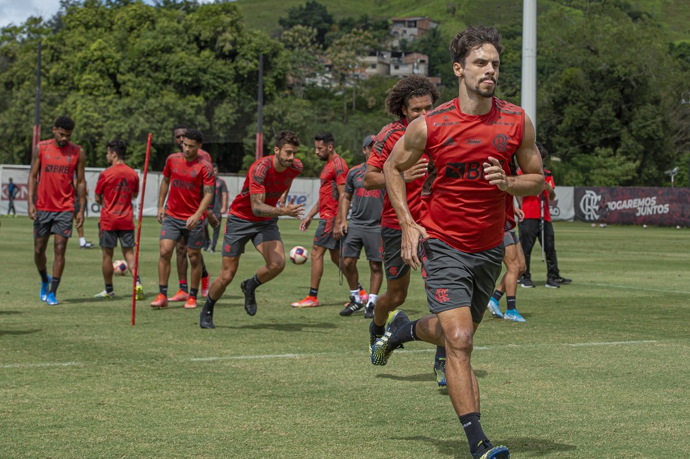 Rodrigo Caio Flamengo &mdash; Foto: Alexandre Vidal / Flamengo
