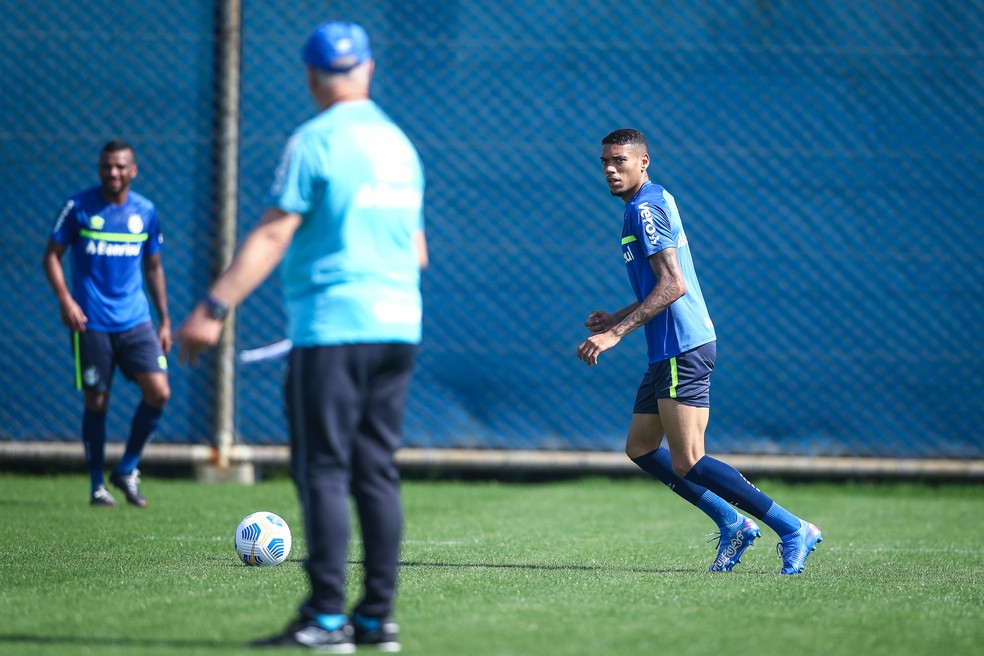 Grêmio decide não utilizar Ruan na Copa do Brasil