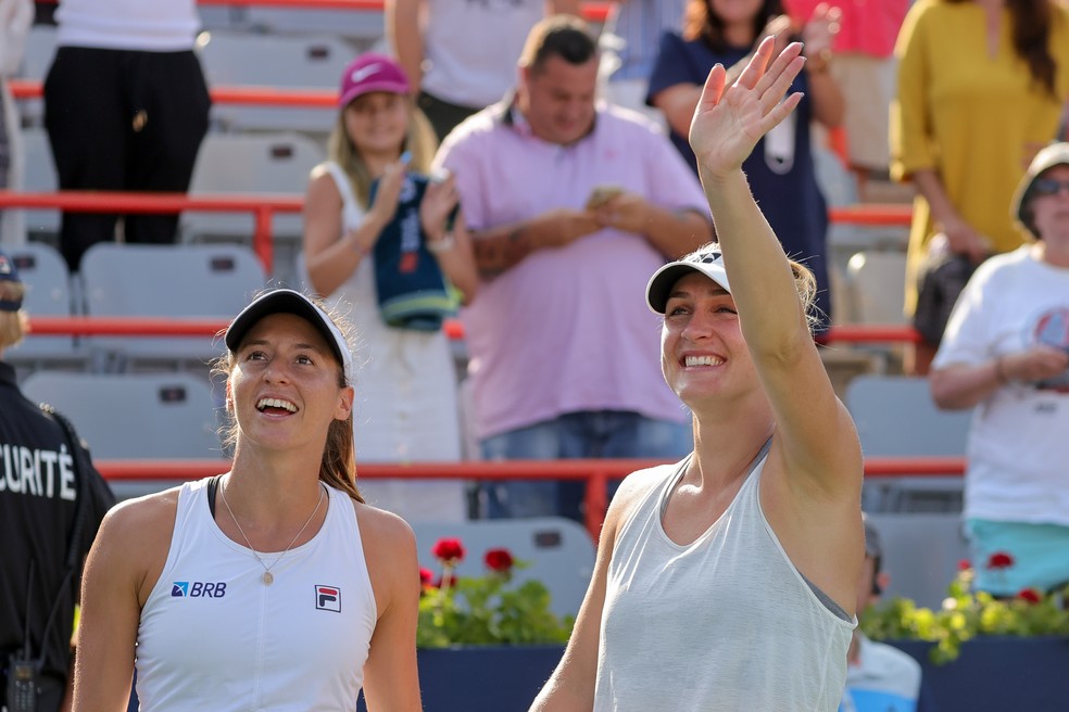 Após título em Montreal, Luisa Stefani e Gabriela Dabrowski buscam segunda conquista no circuito este mês — Foto: Divulgação/OBNmontreal