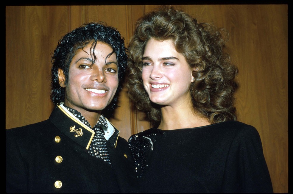 Michael Jackson e Brooke Shields em foto de 1984 — Foto: Getty Images