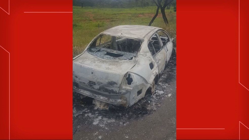 Carro queimado é encontrado em Sobradinho, no DF; Ronaldo Cesar de 36 anos, estava morto dentro do carro — Foto: Reprodução