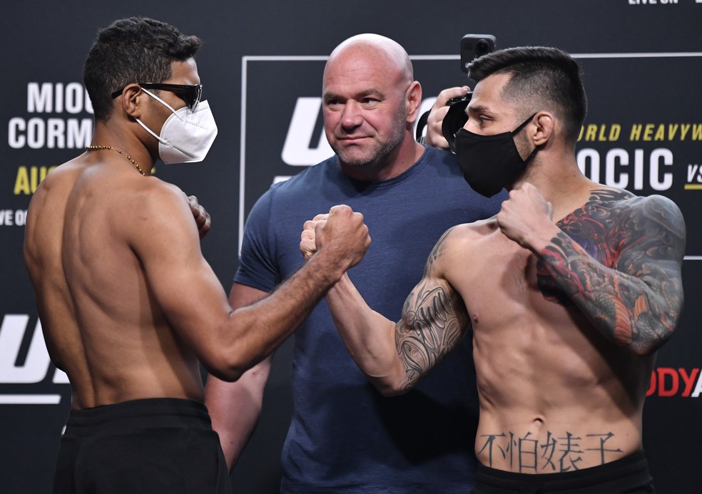 Herbert Burns x Daniel Pineda — Foto: Getty Images