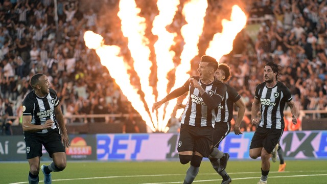 Cuesta comemora o gol da vitória do Botafogo neste sábado