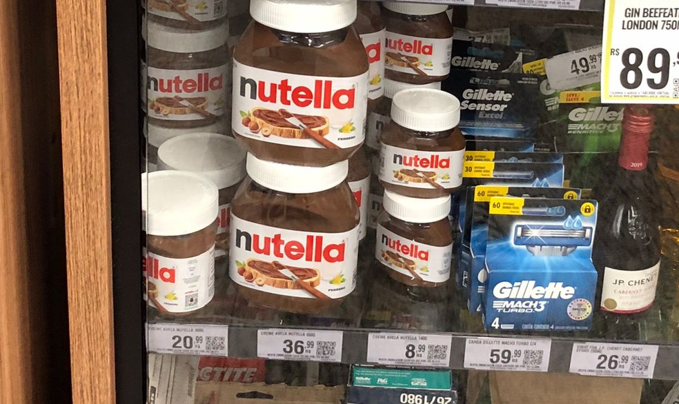 asomadetodosafetos.com - "Nutellas confinadas": Supermercados em São Paulo 'trancam' produto em vitrine para evitar furtos