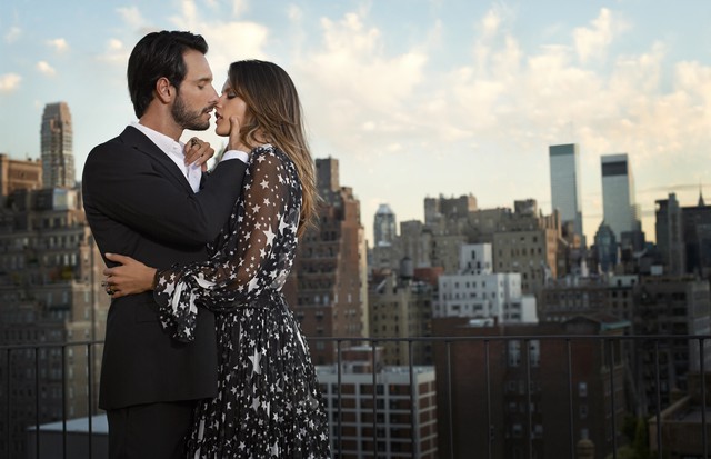 Rodrigo Santoro e Alessandra Ambrósio (Foto: Eric Guillemain/Arquivo Vogue)