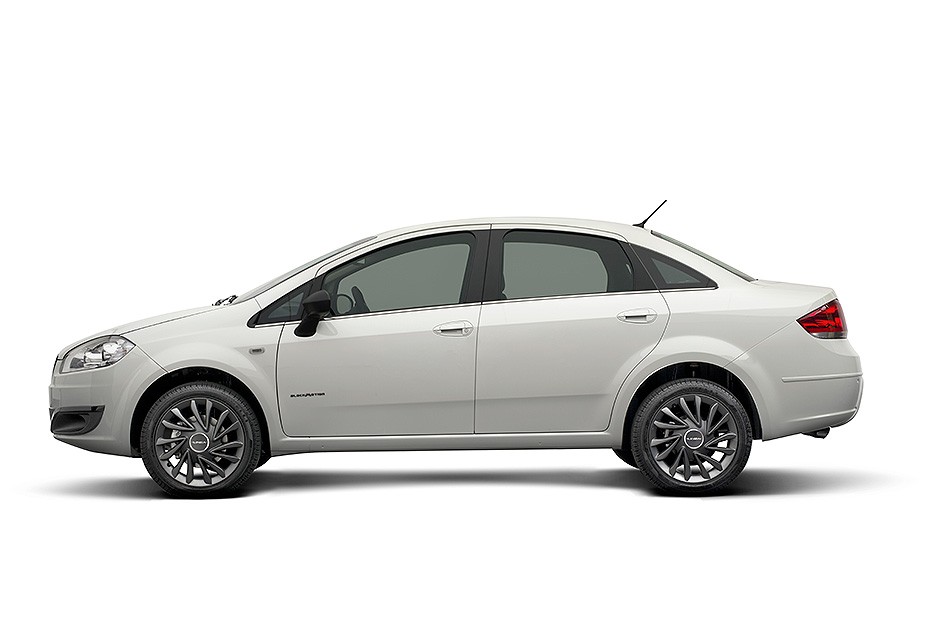 Fiat lança Linea Blackmotion com preço de R$ 70 mil | Carros | autoesporte