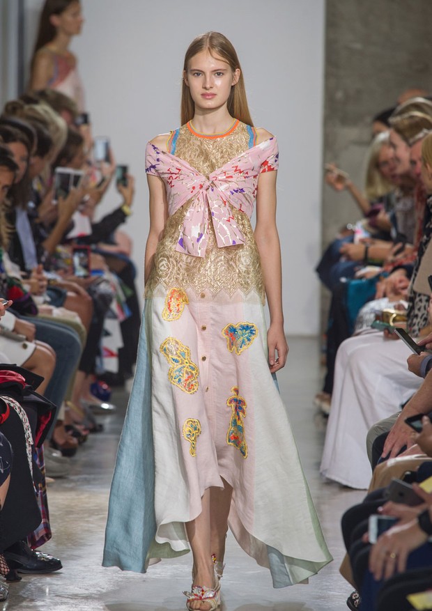 SuzyLFW Saying It With Flowers: Paul Smith And Peter Pilotto - Vogue | en
