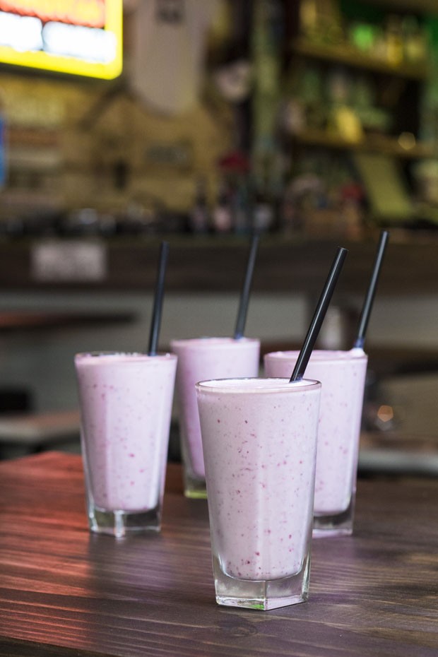 Receita: milk-shake de frutas vermelhas (Foto: Celso Rodrigues)