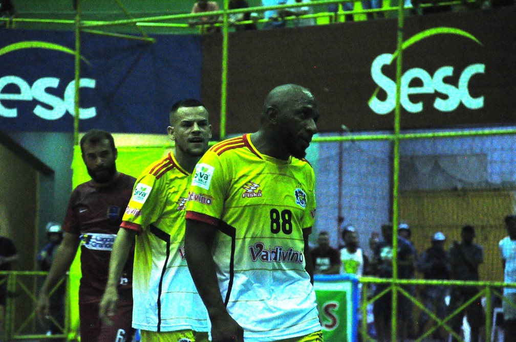 Cabrobó classificado na Copa TV Grande Rio de Futsal — Foto: Emerson Rocha / ge Petrolina