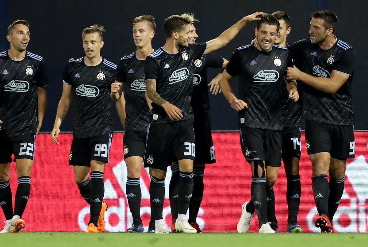 Dínamo Zagreb atropela time israelense nas preliminares da Champions