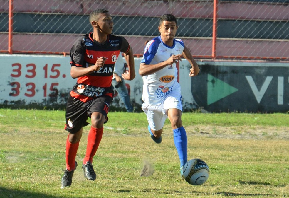 Campinense foi surpreendido dentro de casa pela Desportiva Guarabira  (Foto: Samy Oliveira / Campinense Clube)