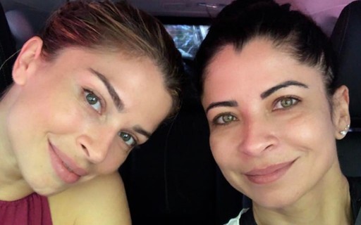 Sem Make Grazi Massafera Exibe Beleza Natural Em Selfie Com Anna Lima