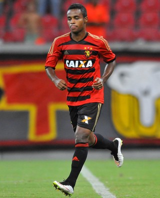 Élber, do Sport, deve ir para o Flu em negociação de Cícero com o Cruzeiro