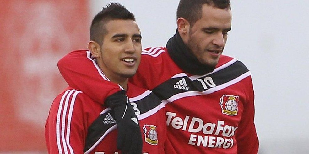 Renato Augusto e Vidal nos tempos de Bayer Leverkusen &mdash; Foto: Arquivo pessoal