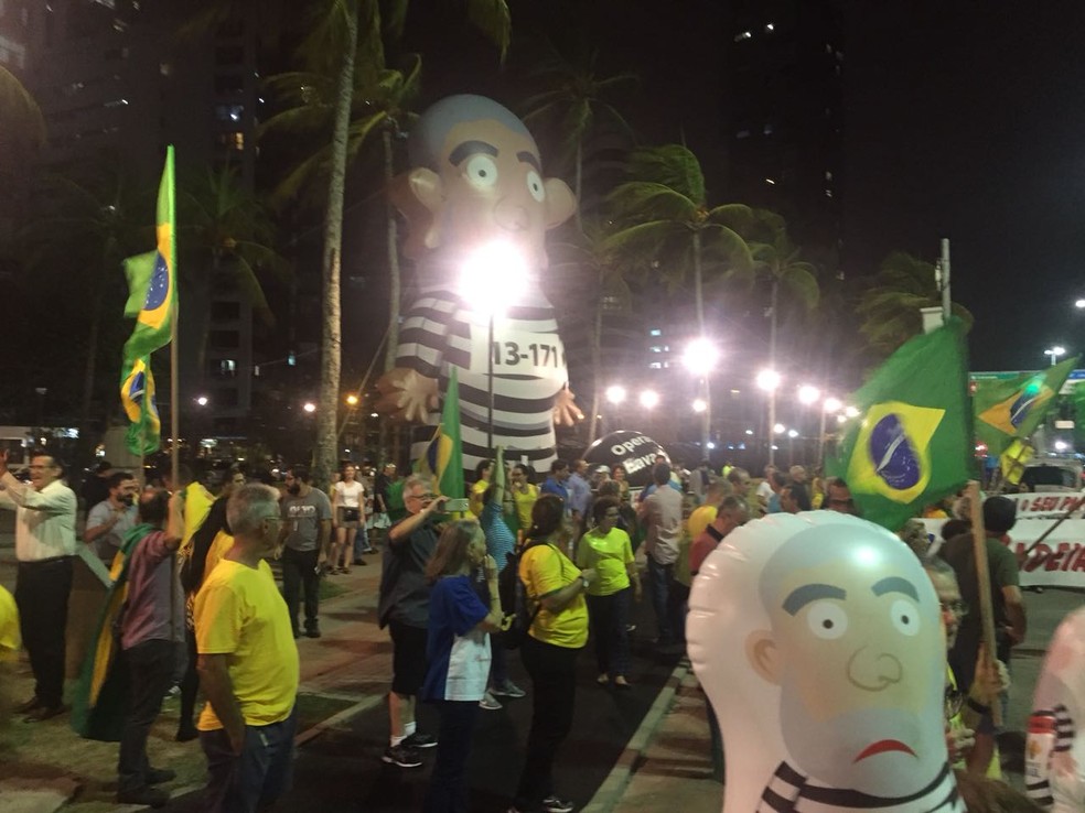 No Recife, grupo pede a condenação de Lula em ato na Zona Sul (Foto: Vem Pra Rua/Divulgação)