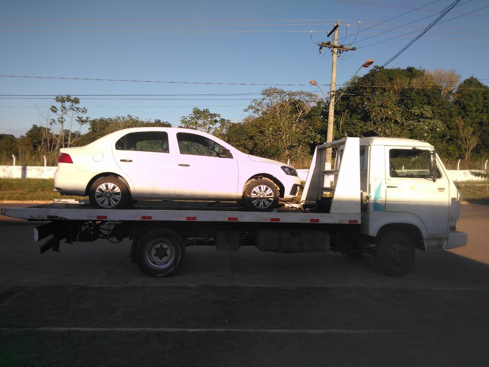 Carro roubado foi recuperado e será devolvido às vítimas — Foto: Polícia Militar de Mato Grosso/Assessoria