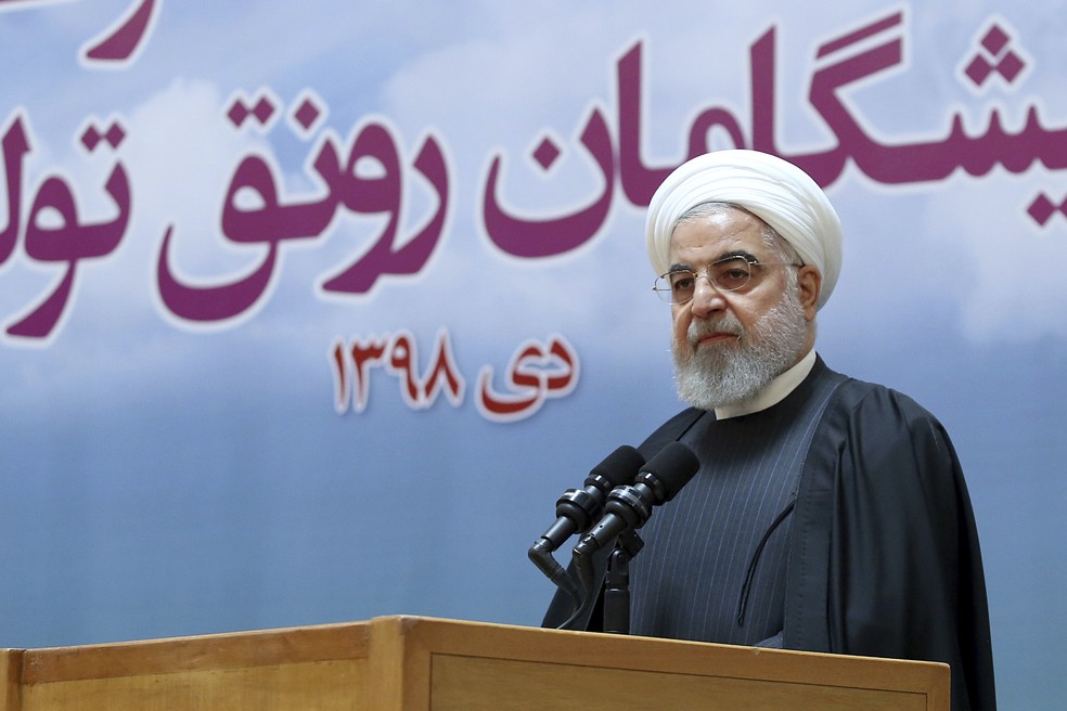 O presidente do Irã, Hassan Rouhani, em foto desta terça-feira (14). — Foto: Iranian Presidency Office via AP