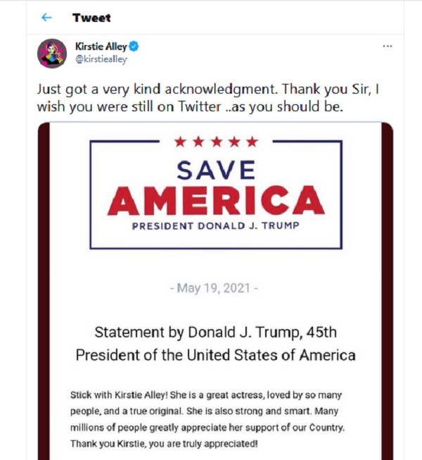 O post de Kirstie Alley agradecendo os elogios de Donald Trump (Foto: Twitter)