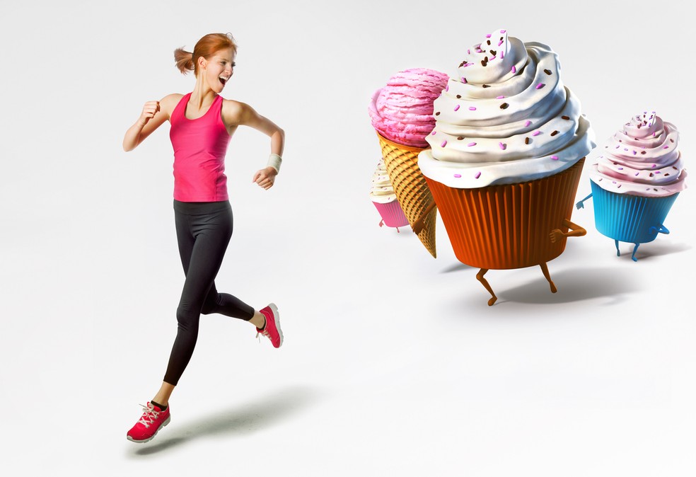 Mulher correndo dos doces exercíci — Foto: Istock Getty Images