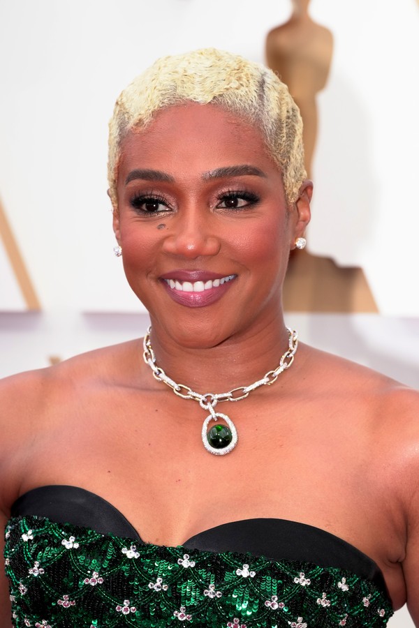 HOLLYWOOD, CALIFORNIA - MARCH 27: Tiffany Haddish attends the 94th Annual Academy Awards at Hollywood and Highland on March 27, 2022 in Hollywood, California. (Photo by Kevin Mazur/WireImage) (Foto: WireImage,)
