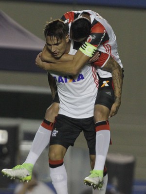 Roger reprova atuação do Fla contra Atlético-GO e vê Muralha assustado