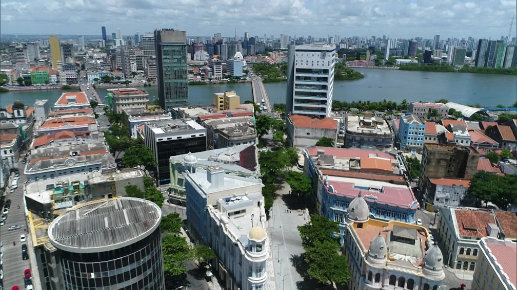 Vista aérea do Bairro do Recife, no Centro da capital de Pernambuco — Foto: Reprodução/TV Globo