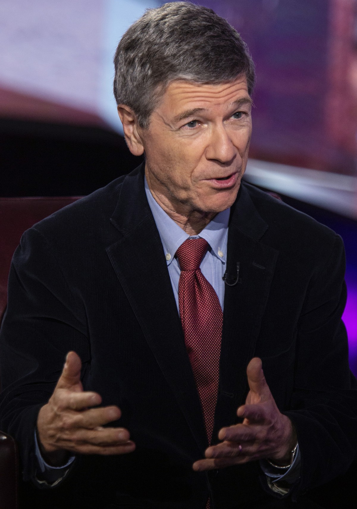 Mundo deveria pagar pela preservação da Amazônia, diz Sachs