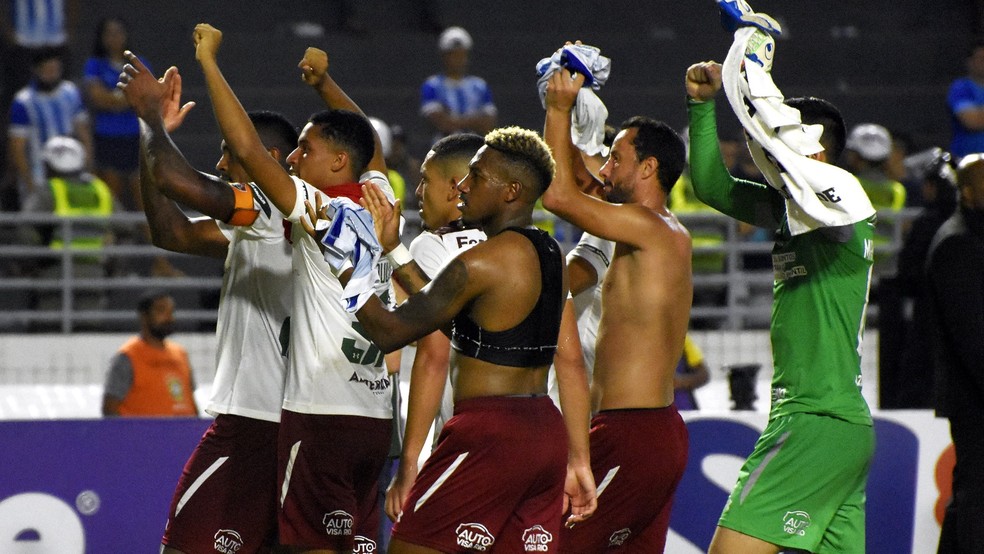 Jogadores do Fluminense comemoram vitória sobre o CSA — Foto: Mailson Santana/FFC