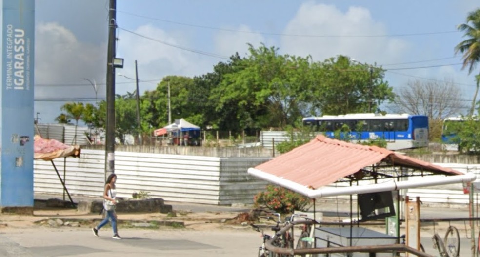 Terminal Integrado de ônibus de Igarassu fica no Grande Recife— Foto: Reprodução/Google Street View