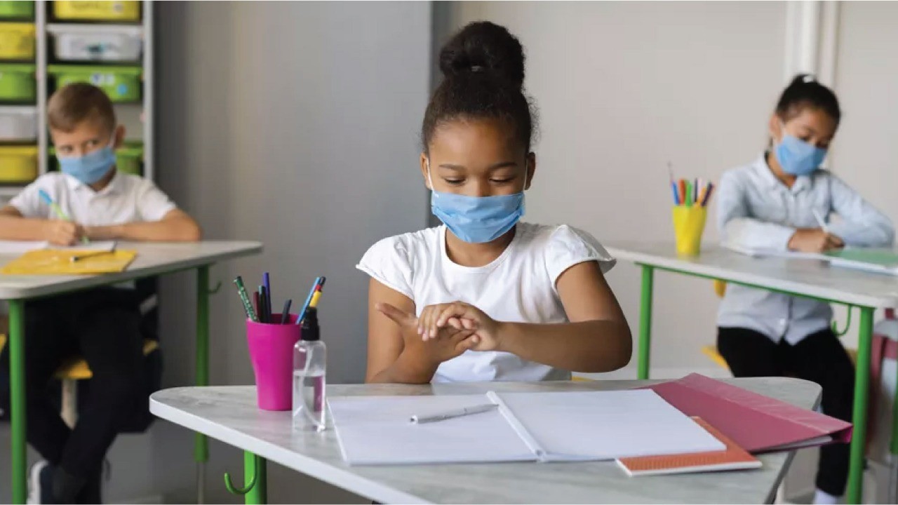 Garça decide manter uso obrigatório de máscaras nas escolas até 5º ano