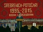 Premiê sérvio deixa memorial de Srebrenica após ataque com pedras