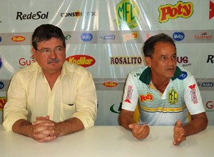 Edson Ermenegildo, presidente do Mirassol, e Roberval Davino  (Foto: Vinicius de Paula/Agência Mirassol FC )