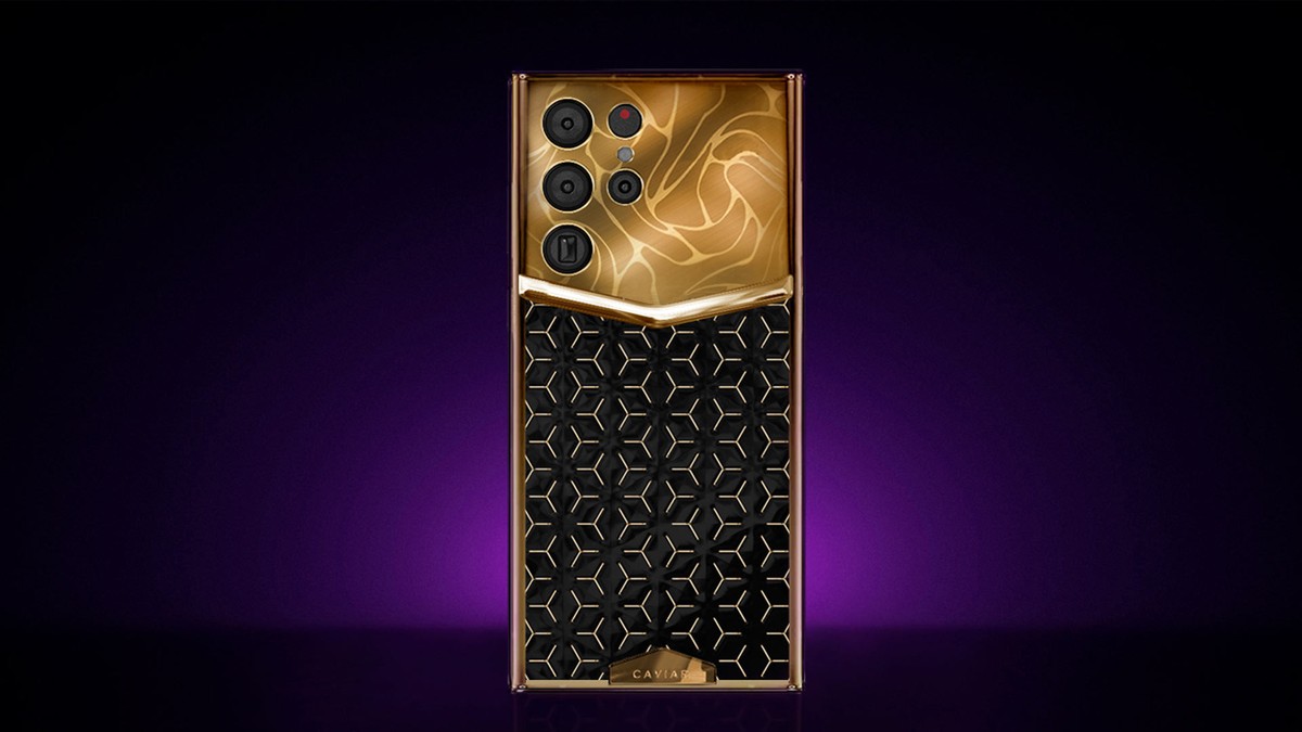 Só 99 peças: Galaxy S22 Extremely feito de ouro 24K custa R$ 40 mil | Celular