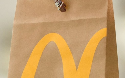 Hipster, ladrão de hambúrguer do McDonalds volta com novo visual