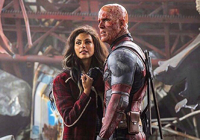 Morena e Ryan Reynolds como seus personagens da franquia Deadpool (Foto: Reprodução instagram)