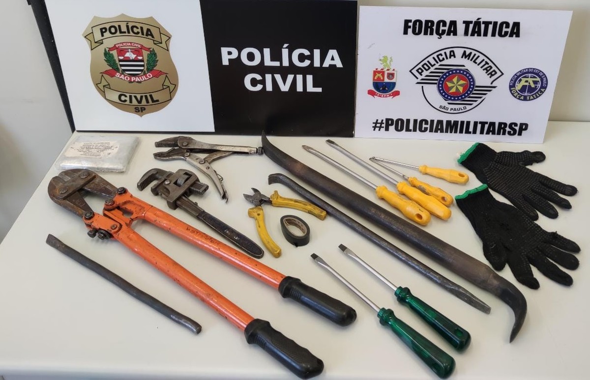 Polícia Civil Cumpre 14 Mandados De Busca E Apreensão Contra Grupo Suspeito De Arrombar Cofres