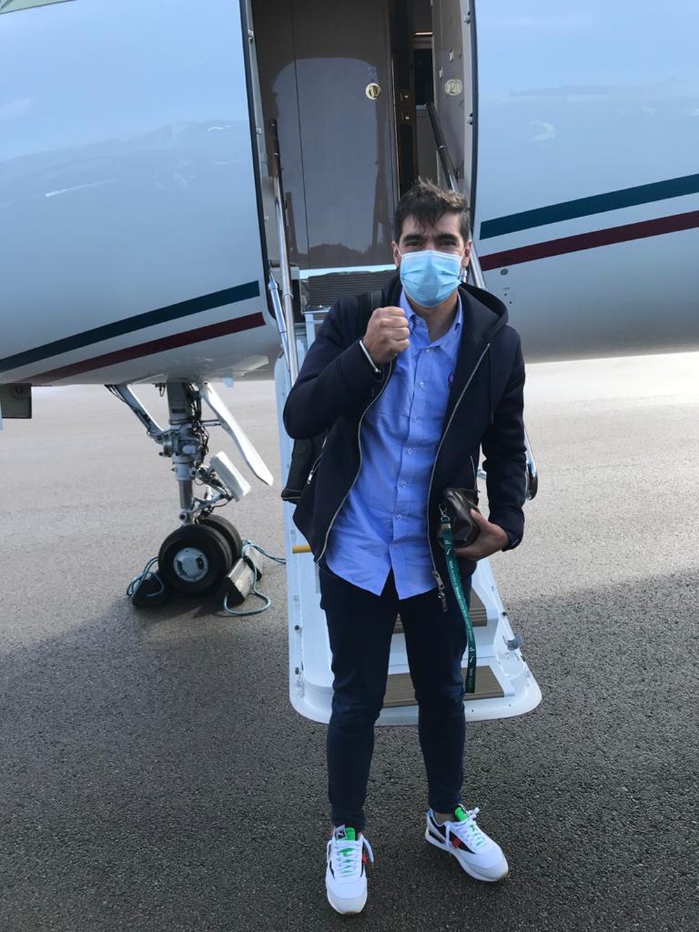 Abel Ferreira viaja para Portugal em avião de Leila Pereira