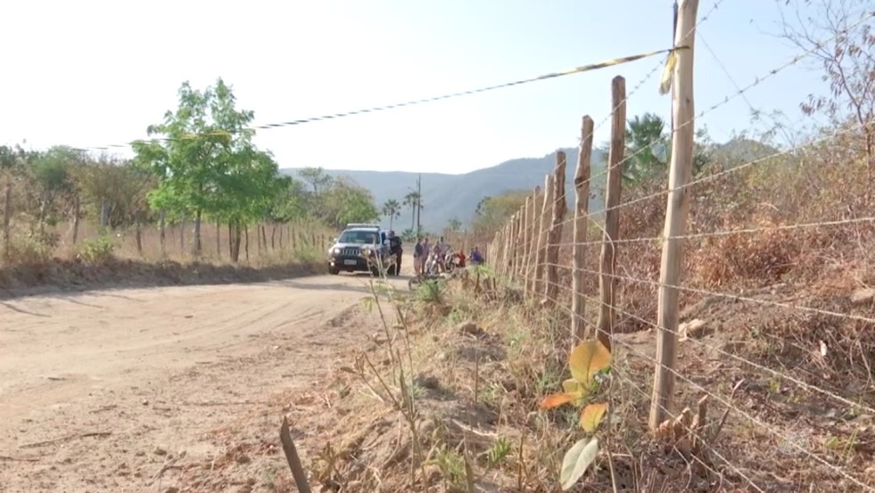 Mototaxista foi encontrado morto em uma estrada apÃ³s ser acionado para uma corrida na Grande Fortaleza. â€” Foto: TVM/ReproduÃ§Ã£o
