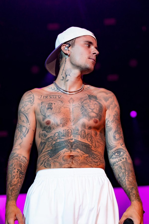 Justin Bieber e suas tatuagens (Foto: @evanpaterakis)