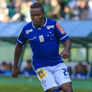 Gilvan revela sondagem do Lyon por Pará, e lateral não deve ficar na Toca