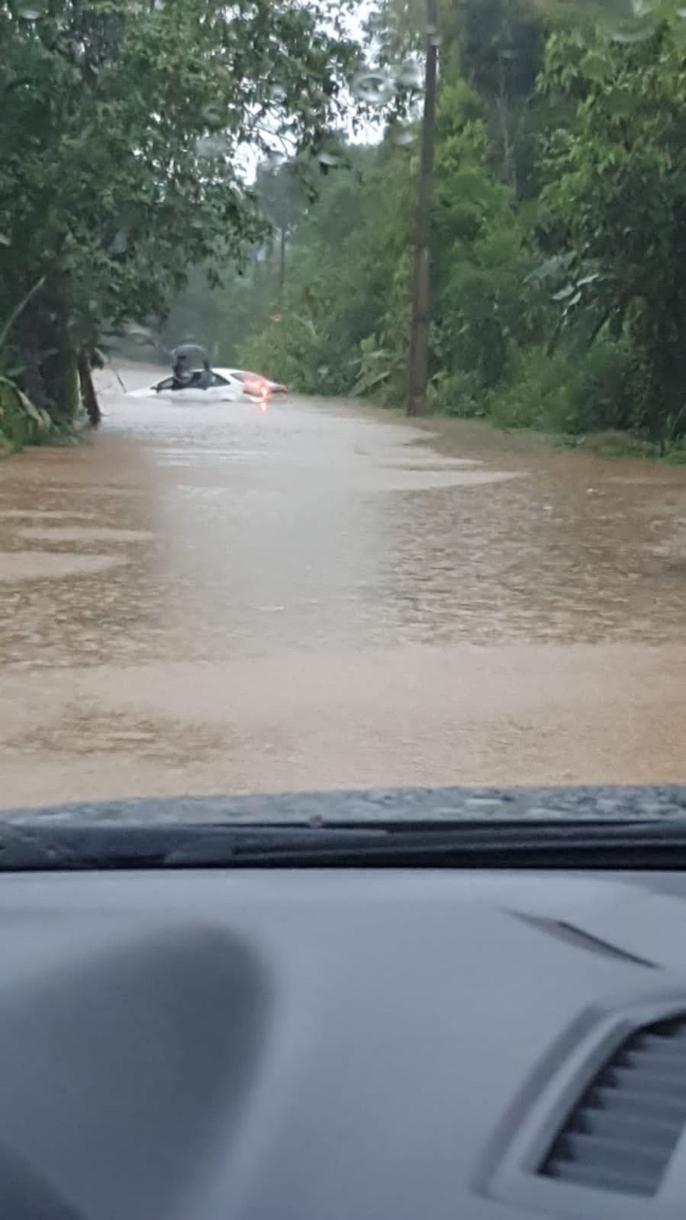 N&atilde;o h&aacute; registro de feridos &mdash; Foto: Divulga&ccedil;&atilde;o/Defesa Civil