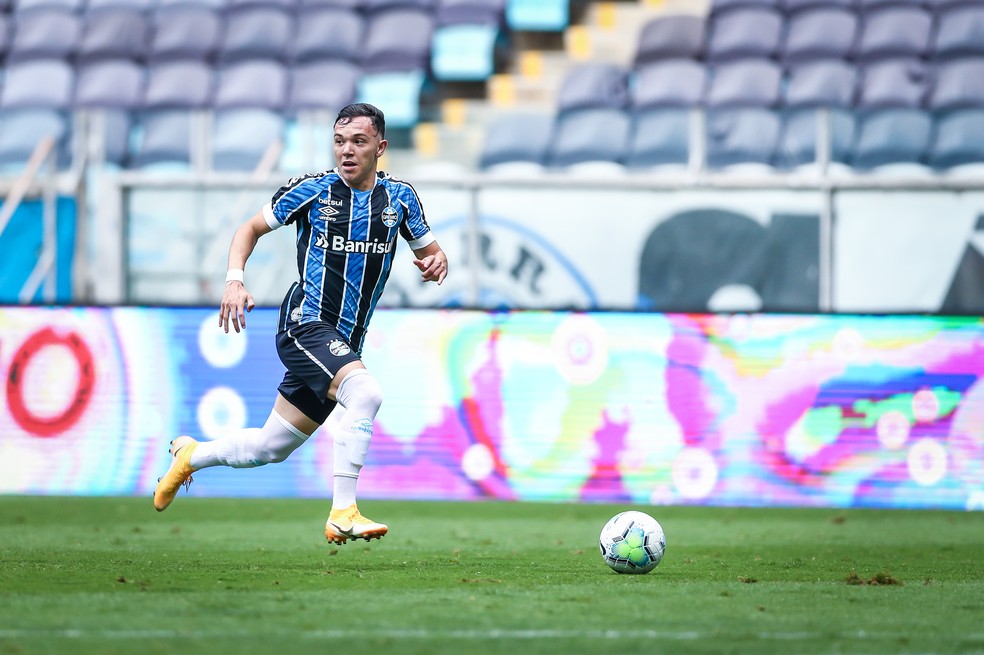 Pepê comemora classificação do Grêmio e relembra erro em semi passada: Evoluí bastante