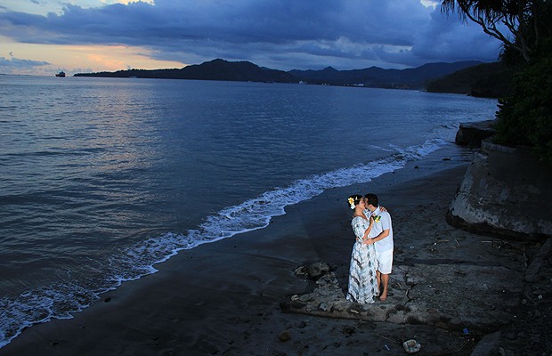 Cenário de muitos casais em lua de mel, os brasileiros transformaram Bali também em um dos locais da troca de alianças (Foto: Reprodução/Vou Contigo Lifestyle)