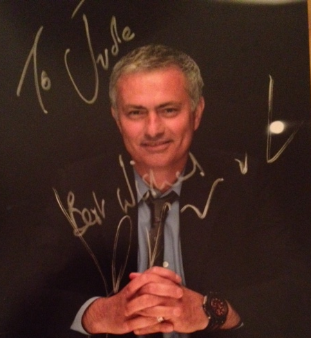 autógrafo de José Mourinho (Foto: reprodução)
