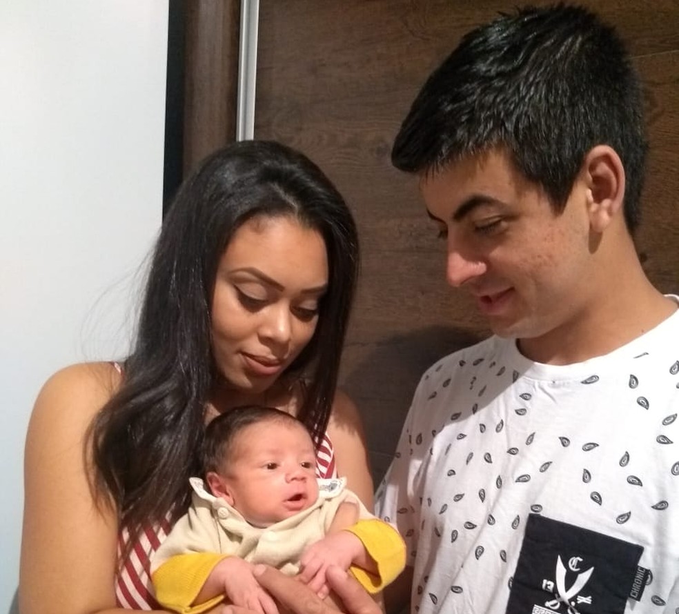 Brenda e Kaique são pais do Macaulay Culkin — Foto: Brenda Pires/Arquivo Pessoal