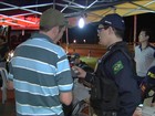 Polícia flagra motoristas bêbados após show sertanejo em Goiás