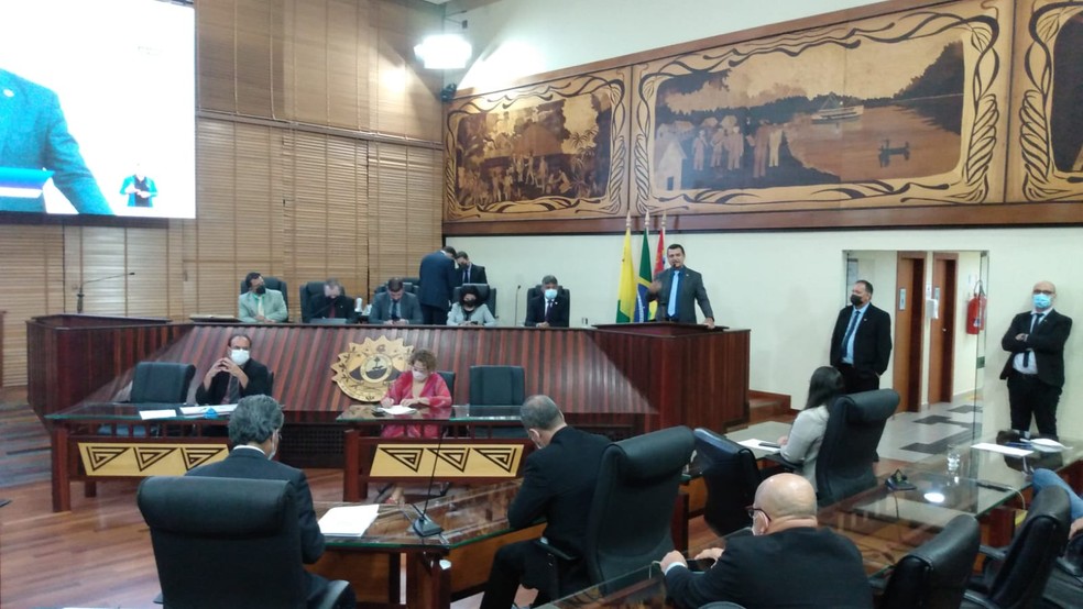 Deputados aprovaram projetos durante a última sessão parlamentar na Aleac — Foto: Izaías Gomes/Rede Amazônica Acre