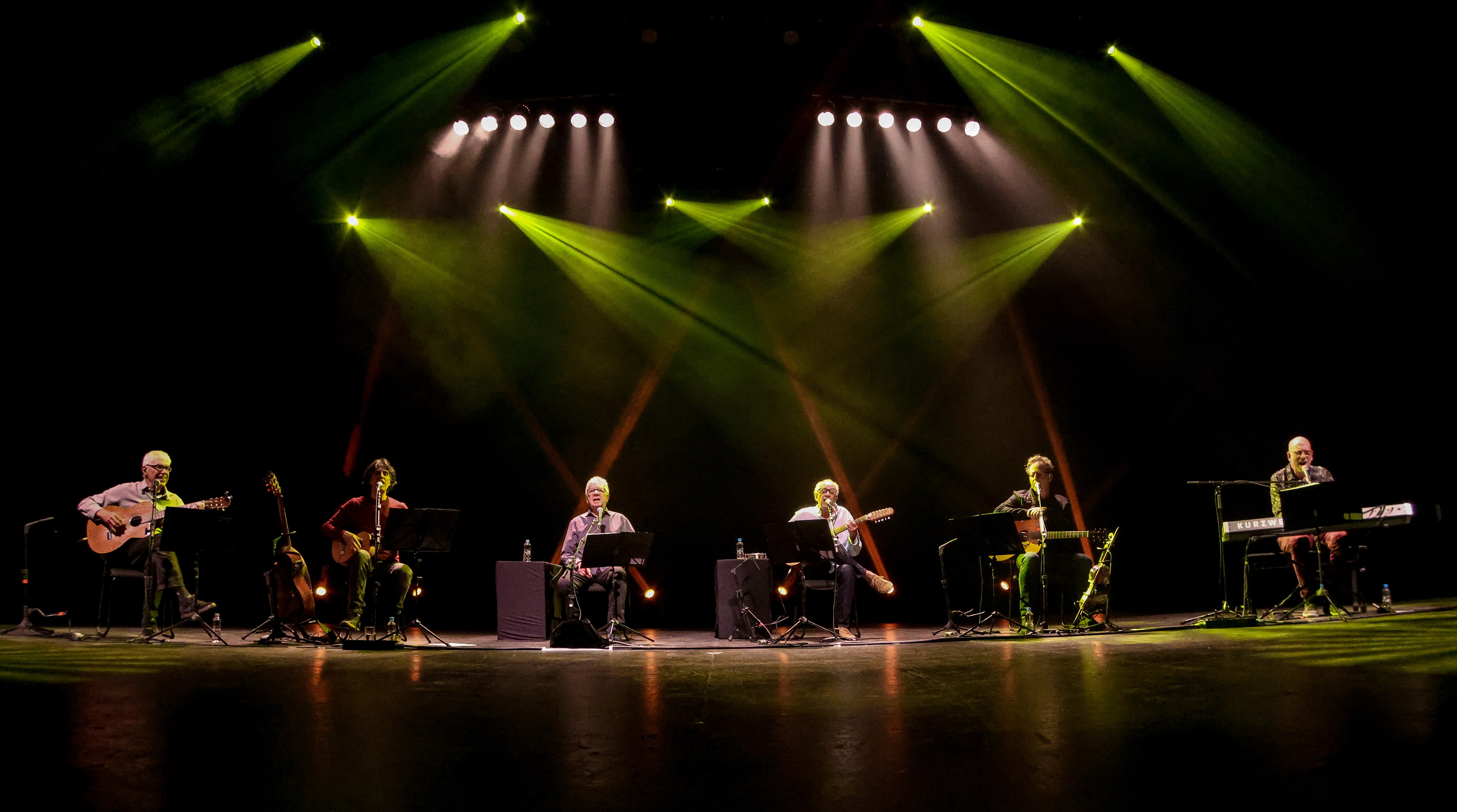 MPB4 e Kleiton & Kledir se irmanam em show feito com doses precisas de fraternidade e política