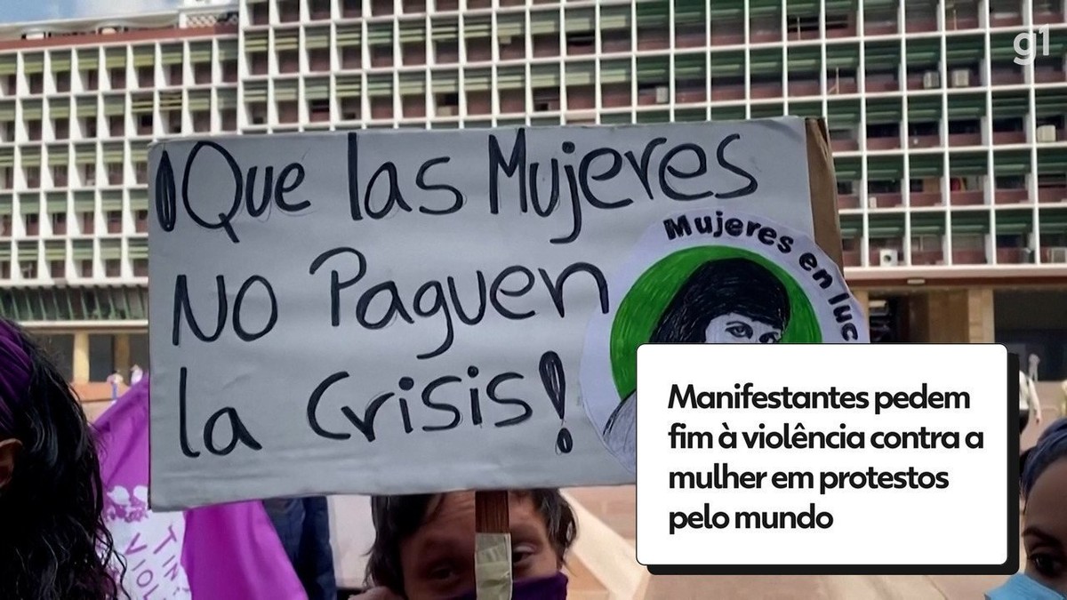 Manifestantes pedem fim à violência contra a mulher em protestos pelo mundo Coliseu é iluminado