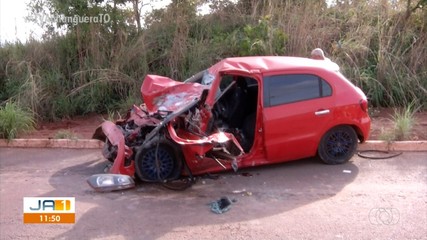 Idoso morre em acidente envolvendo carro e ônibus do transporte coletivo